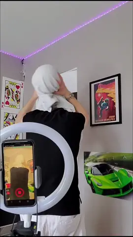 Moving head magic trick tutorial.😱🔥 #magician #learnmagic #tutorial #tiktok