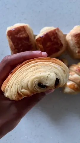 nothing beats the smell of fresh homemade croissants in the morning with a side of matcha 🥐 + 🍵 =  ✨#foodtiktok #FoodTok #Foodie #croissant #matcha