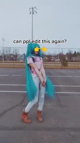 plz i begg #rollinggirl #miku #hatsune #hatsunemiku #mikucosplay #hatsunemikucosplay #ibuki #ibukimioda #ibukimiodacosplay #danganronpa #anime #cos