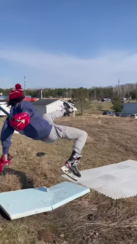 Slid further than my hockey career 🏒 #trackstar #zacbell