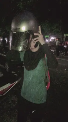 Sabi lah buat halu ntar sore🔫 #JamTerbangTraveloka #fyp #fypシ