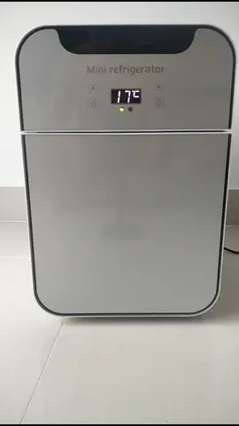 Tủ lạnh mini 20L. giá : 2tr1 . Bảo hành 12 tháng . #tulanhmini #tulanhmini20l #tulanhminikemin #OpenDoorDance #MagicBomb #TVSHOWHAY #ThoiMien