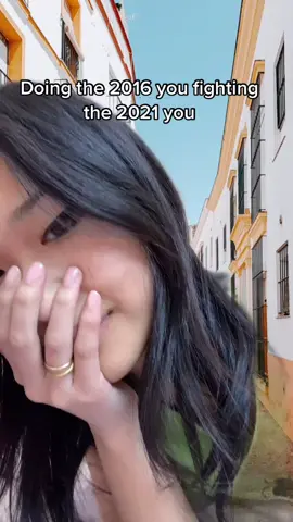 I’m ded 2016 me is getting drop kicked