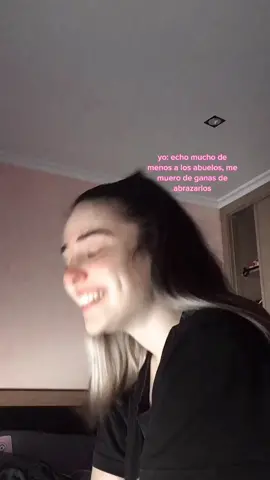 Decirle adiós a alguien y saber que va a continuar su vida como si nada duele d verdad🤟🏼 lo acabaré borrando jo