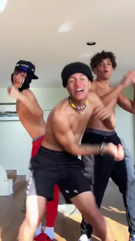 AHHHH 😝💚 @kbreeezo @gloryboyjai