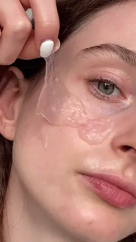 Aloe Vera  ASMR🌵🌵🌵💦💦💦 super against Pimples and hydrates your skin ♥️ #aloevera #asmr #beautyasmr #asmr_tingles #fyp