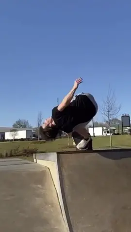 @davidskate19 🛹 Wow filmed by @back360 #skate #Skateboarding #sk8