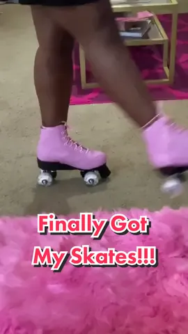 Can’t wait to go skating this spring/summer!!! #springvibes #HelloSpring #90saesthetic #crowdcheers #learnwithme