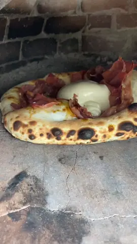 Pizza time!! Anyone can name the cheese?