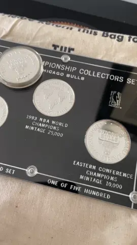Chicago bulls Silver Set #chicago #bulls #chicagobulls #silver #crypto #money #basketball ￼