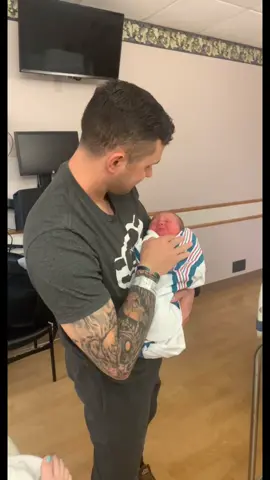 Already daddy’s boy. #dilfoftiktok #babyfever #1montholdbaby #newborntiktok