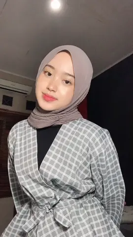 outernya bagus banget 🥰aku belinya di ig: @lavanya.modernoutfit #ootdhijabstyle #ootdhijab