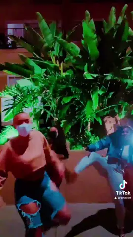 #souljaboytv #makeitclap #foryoupage #fyp #foryou #mortalcombat #challenges_tiktok ￼