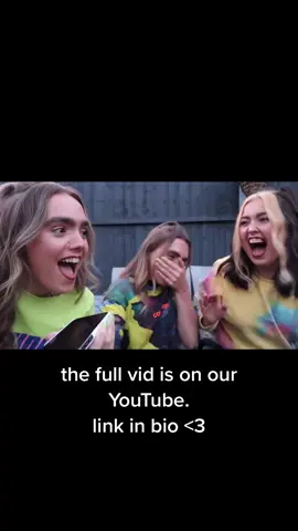 missing the first lockdown x #prankcall #prankchallenge #twinsisters #FreshWearSpin #britishhumour #funny #parentprank