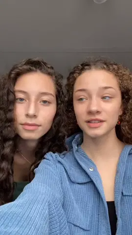 @carlapeladeces 😳