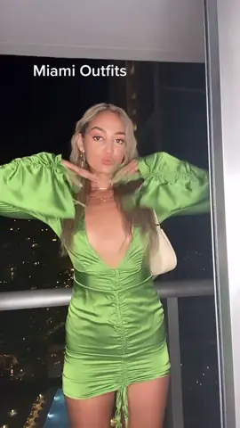 My favorite Miami outfits from this past weekend #miami #outfitinspo #outfitideas #vacationoutfits #tropicaloutfits