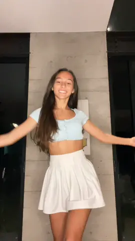 Estaré respondiendo a los que me manden este video por instagram😳💞 @_concepthouse #baile #dance #concepthouse