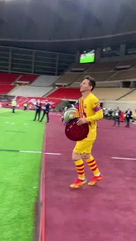 😍 MESSI 🏆 #fcbarcelona #champions