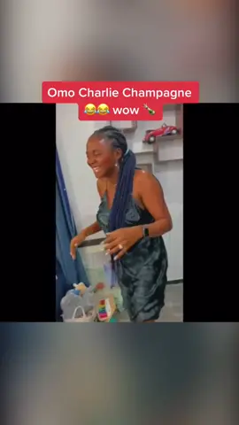 Simi looking all excited for her big day 😍💕 #pulsenigeria #simi #symplysimi #happybirthday #nigeriancelebs #omocharliechampagne