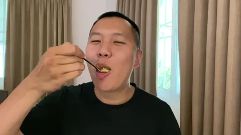 อยู่บ้านกับแฟนวันหยุด #lisa #blackpink #โมเมายากันยุง