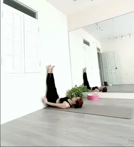 Thử làm theo trend#yoga #trending #tiktok #daonguoc