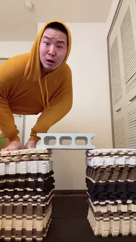Yellow hoodie 黄色パーカー