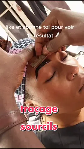 traçage des sourcils au henné... pour une durée de deux semaines..#makeup #maquiagem #maquillaje #tattoo