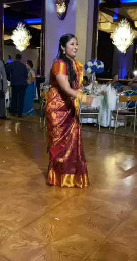 tip don’t try to hide during the bride’s bouquet toss🥴 #wedding #mallu #NY>TX