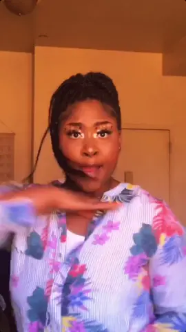 My first Tiktok dance lol I look too excited 😂 #dance #tiktokdance #notadancer  #foryou dc: @layzchipz 🥰