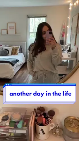 another day in the life, exciting stuff (grad pics 🎓🎓) coming tm