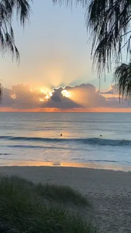 #ocean #sunrise