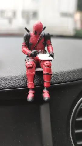 Mini Deadpool #deadpool #toy #aliexpress #unboxing #aliexpressunboxing #marvel #car #coche
