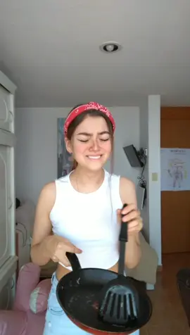 #juanitoelalien realmente no sé qué es esto 👽 #shrek #comedia #lasolteranumerounodostres #fyp #foryoupage #parati #shrekitho