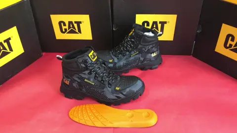 #impermeavel #bota #caterpillar #adventure #treking #couro #sapatos #moto #motorcycle #motocross #Motorsport #engenheirocivil #engenheiro