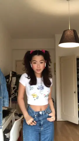 Meus aneis novos 🤩#fyp #portugal #trendy #asian #foryoupage #trending #portuguese #hair #outfit #rings #makeup #hairstyle #cute #model #pravc #brasil