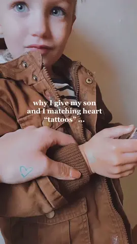Thanks to @caitlinfladager for this idea! It works ❤️✨ #toddler #youngmom #wholesome #MomsofTikTok
