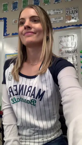 Learning about our digraphs ch/sh. Stretch out the words! #teachersoftiktok #kindergarten #teacher