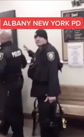 👮‍♀️ “WHERE IS HE NOW?!?!” 😳😳😳😳🎥 👨 Ummm, hi...”🚨ALBANY, NEW YORK PD🚨 #police #copsoftiktok #ny #trending #fyp