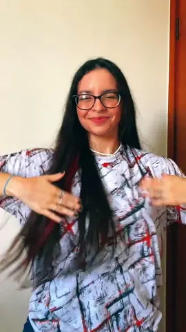 #foryou #fy #foryoupage #fyp #dancinha #dance #viral #streets #shirt