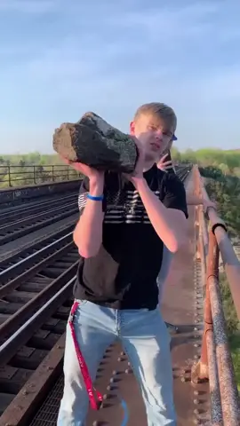 some poor fish definitely met their maker after this (@kevin_damrell) #heights #freefall #splash #rockdrop