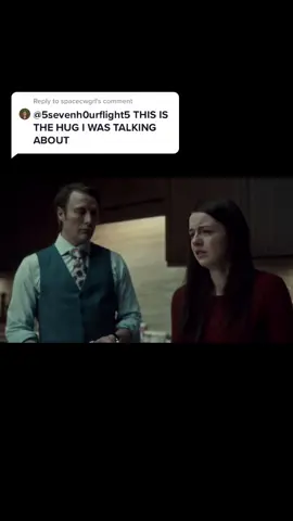 Reply to @spacecwgrl HERE’S THE FULL HUG!! #abigailhobbs #hannibal