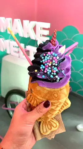 Amamos los helados de unicornio 🦄 @kokoyaki.oficial #tiktokfood #tiktoktravel #Foodie #cdmx #dondecomer #mexico #condesa #fyp #tdv #kokoyaki