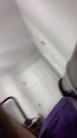 😡