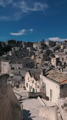 The outstanding beauty of Sassi di Matera😍! Have you ever been there? #Giro #giroditalia #cycling #ciclismo #tiraccontolitalia #tiktokbasilicata