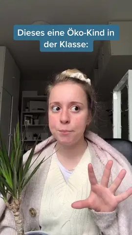 Jeder hat so eine in der Klasse HAHHA😂                                           #fyp #foryou #acting #makethisgoviral #plant #savetheplanet #school