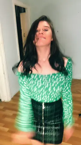 #извращенцавстретила