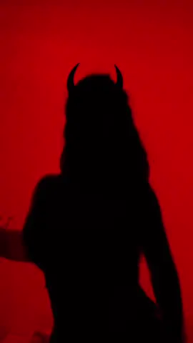 เธอบอกชอบคนเต้นระบำบำบำ #พี่ไม่มีหลุยวิตตอง #fyp #🐯 #ทาสแมว #cat