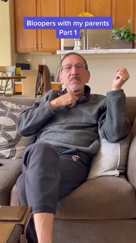 Directing my parents through filming a TikTok 😍😂 #fyp #foryoupage