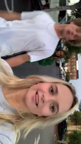 mm😎