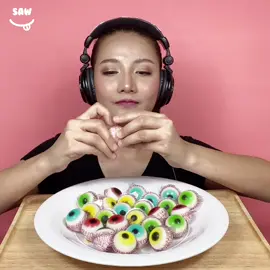 #trolli#เยลลี่ลูกตาtrolli#เยลลี่ลูกตา#เยลลี่ลูกตามีไส้#sawasmr#sawซอว์#นักชิมอาหาร #tiktokพากิน#tiktokfood#mukbang#asmr #eatingshow#asmrmukbang#หิว